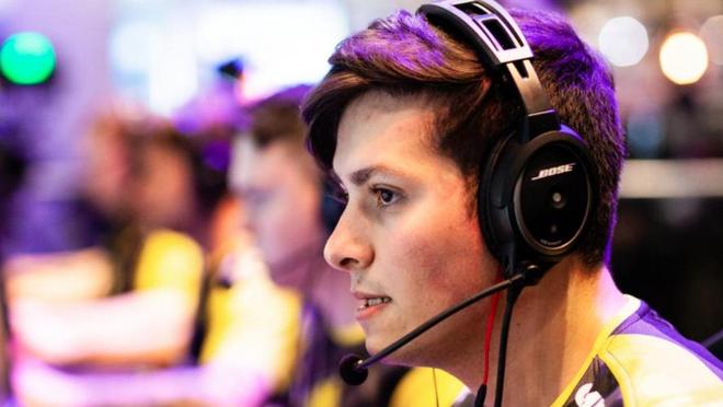 国羽表现欠 国羽表现欠